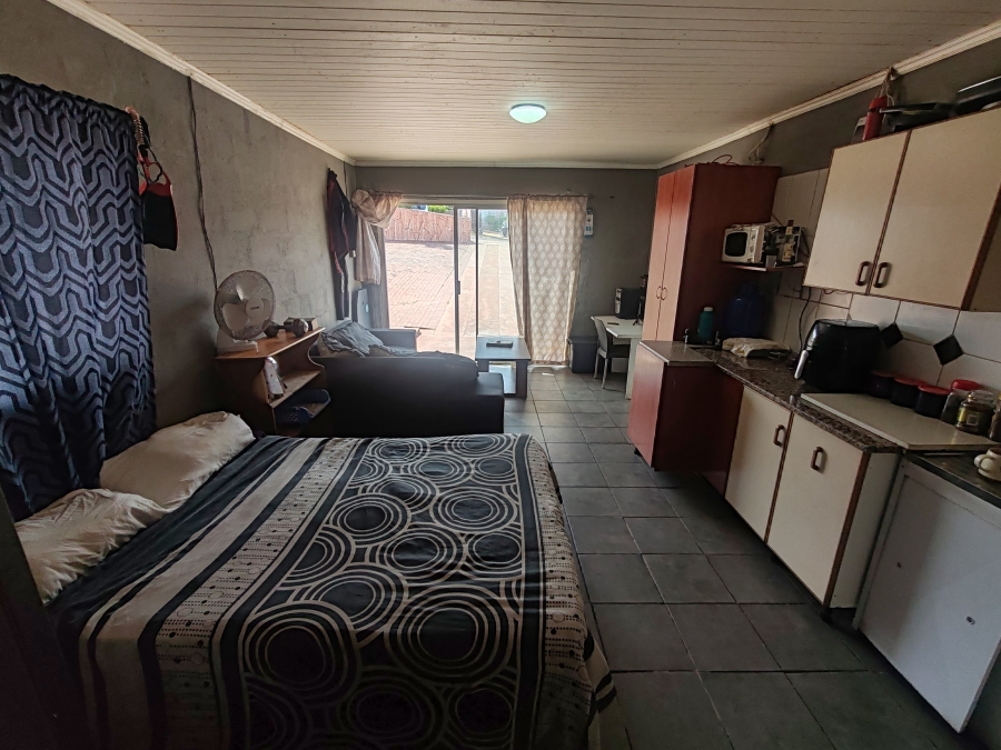 5 Bedroom Property for Sale in Vredenburg Western Cape